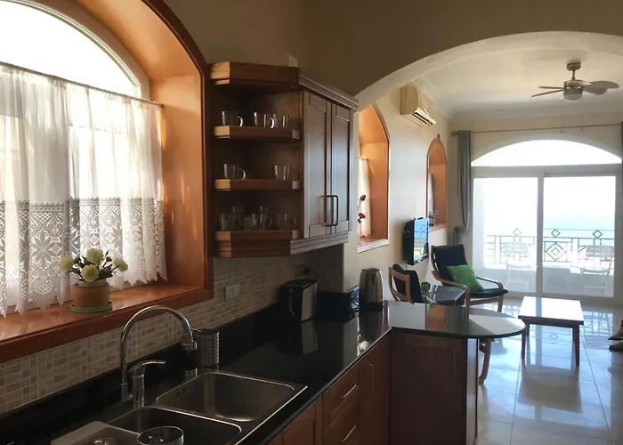 شقة One Bedroom With Stunning Sea View الغردقة